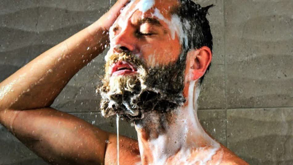 How to wash your beard